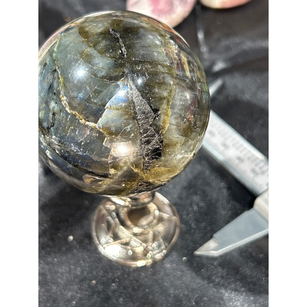 Labradorite Ultra flashy Sphere Polished Stone Orb 2.42in #23 - Picture 3 of 5